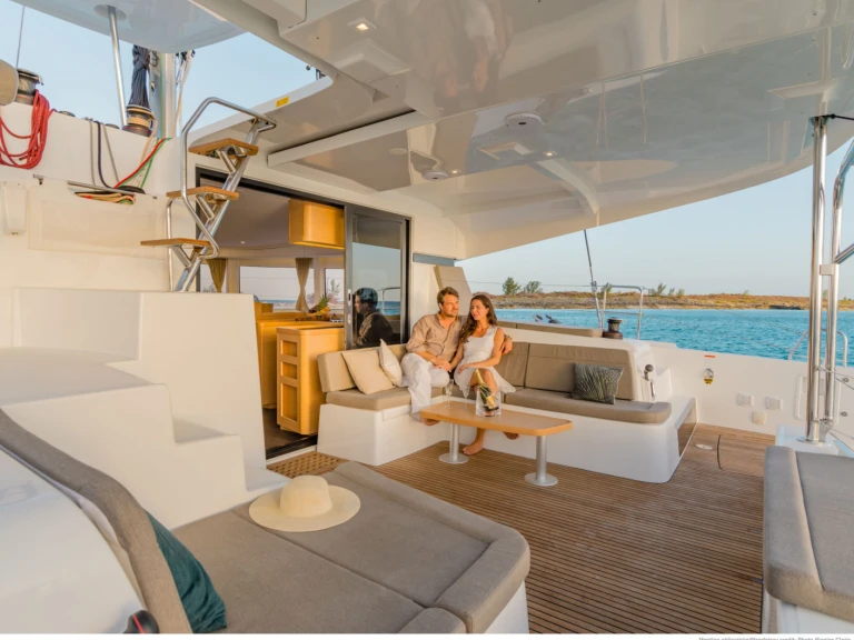 Katamaran mieten in Volos - Lagoon Lagoon 42 (6 cab.)