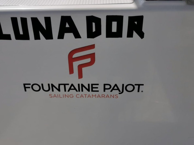 Ein Fountaine Pajot Isla 40 (5 cab.) mieten in Propriano