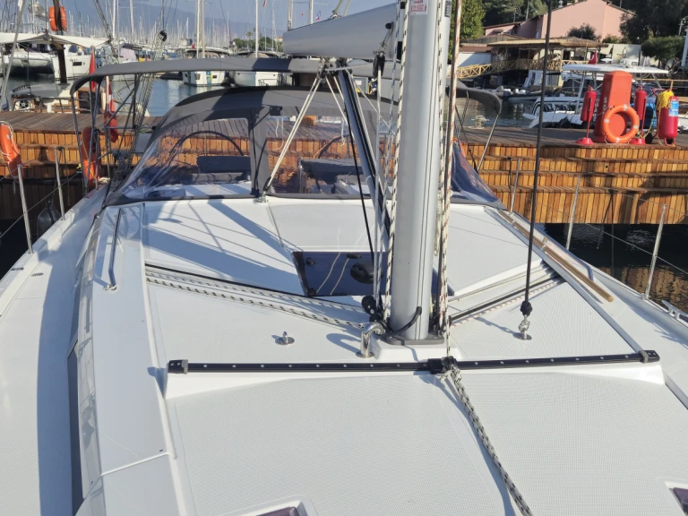 Ein Hanse Hanse 410 mieten in Göcek