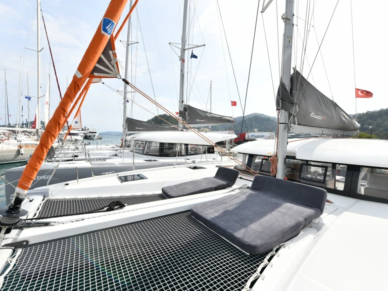 Excess Excess 11 mieten Göcek