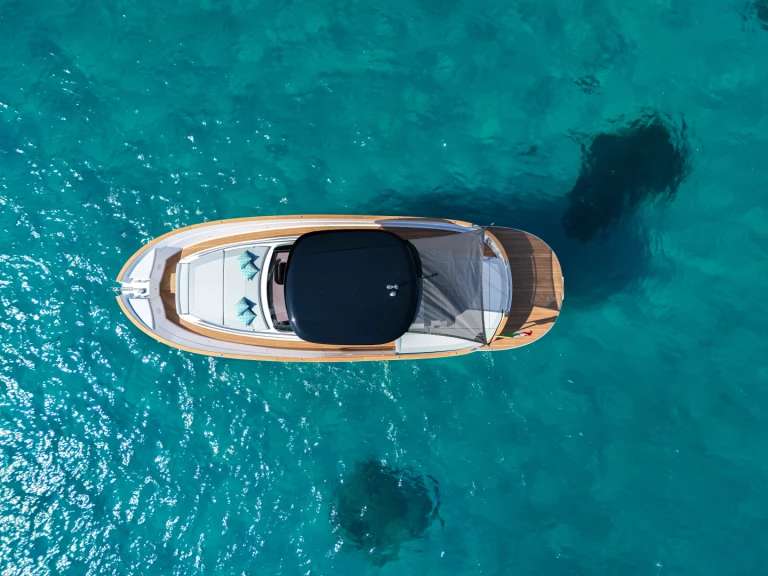 Schlauchboot mit oder ohne Skipper 2 BAR mieten in Sorrent