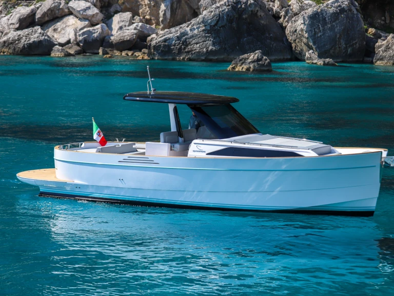 Schlauchboot mieten in Sorrent zum besten Preis