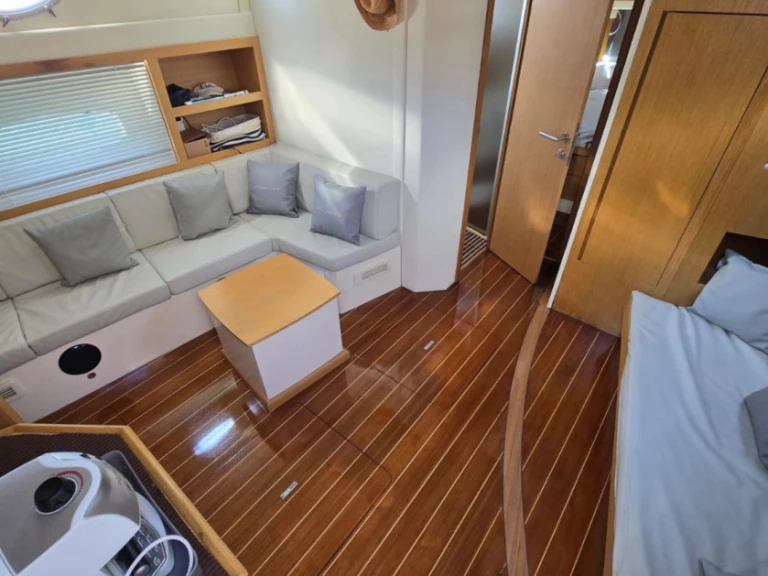 Ein PRIMATIST By Bruno Abbate G 46 mieten in Capri