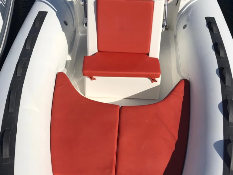 Schlauchboot mieten in Porto Rotondo zum besten Preis