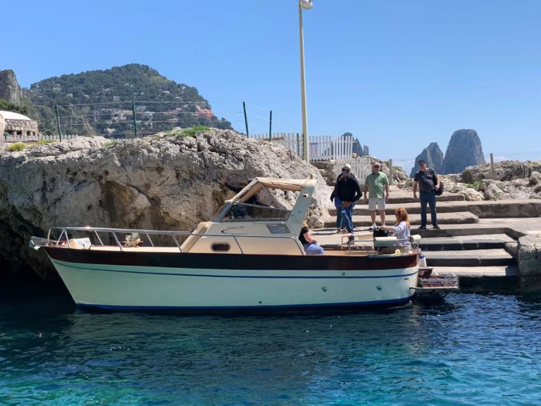 Boot mieten Sorrent günstig Jeranto 750