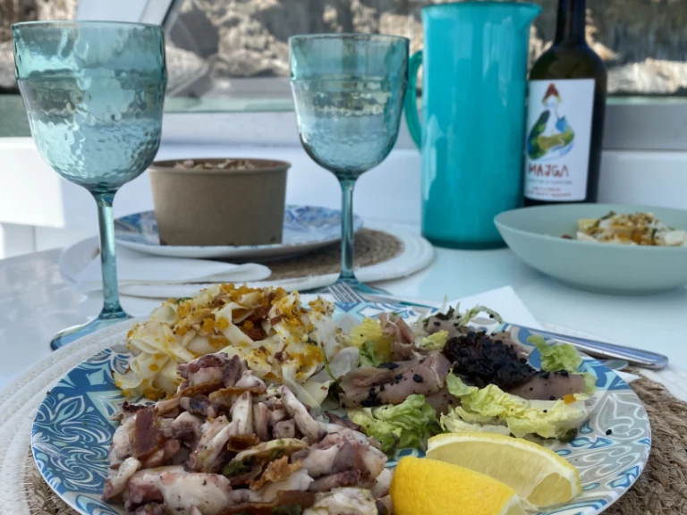 YachtCharter in Orosei - Bertram Bertram 25 auf SamBoat