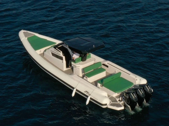 Panamera PY 110 GT VELOCE  mieten Capri