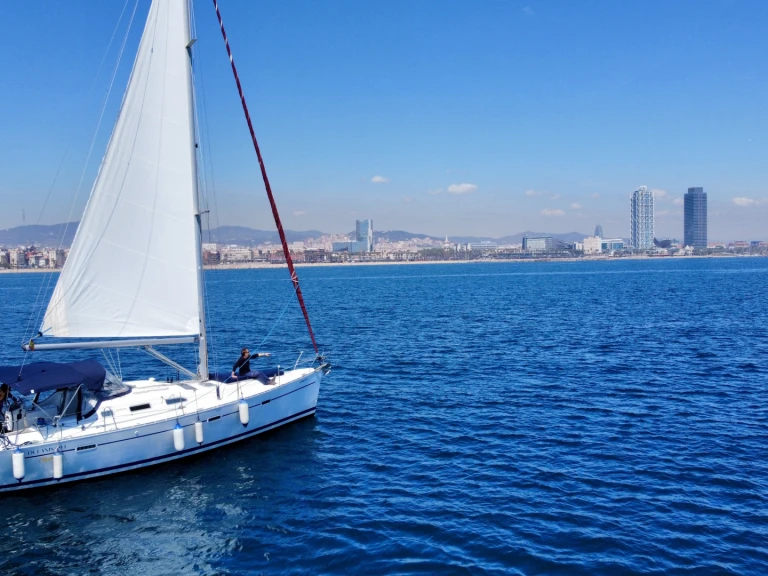 YachtCharter in Barcelona - Bénéteau Oceanis 393 Clipper auf SamBoat