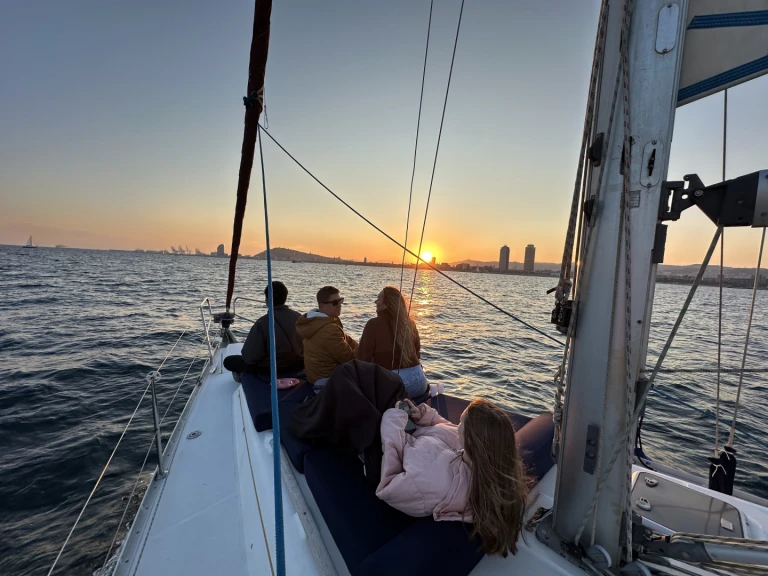 Vermietung Segelboot Bénéteau mit Führerschein