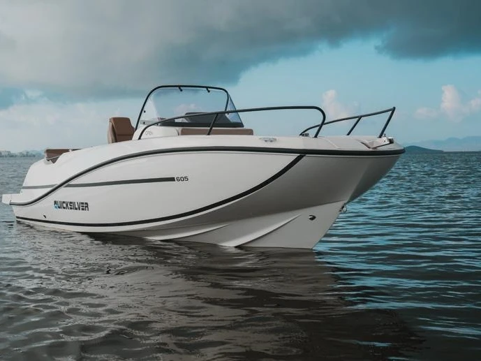 Vermietung Motorboot Quicksilver mit Führerschein