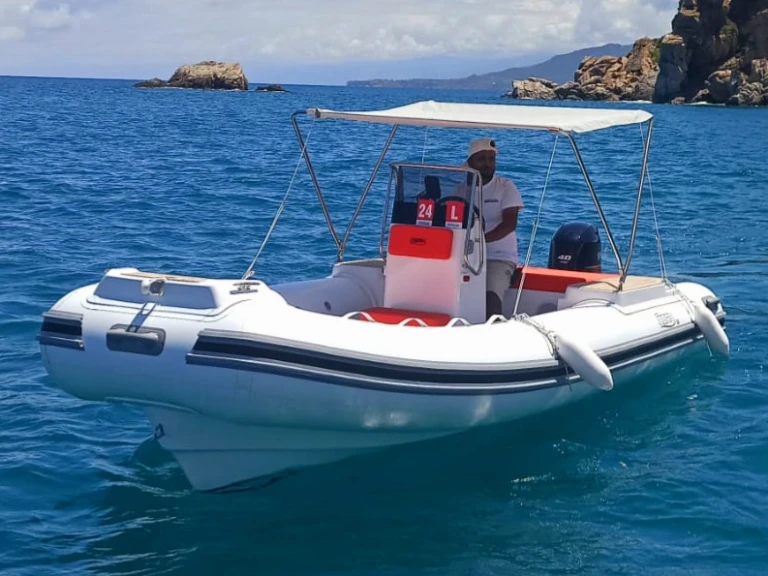 Noah NOAH mieten Cefalù