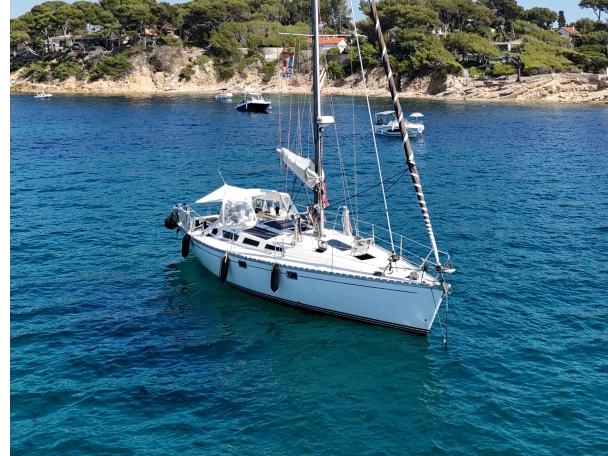 YachtCharter in Baie de Bandol - Jeanneau Sun Magic 44 auf SamBoat