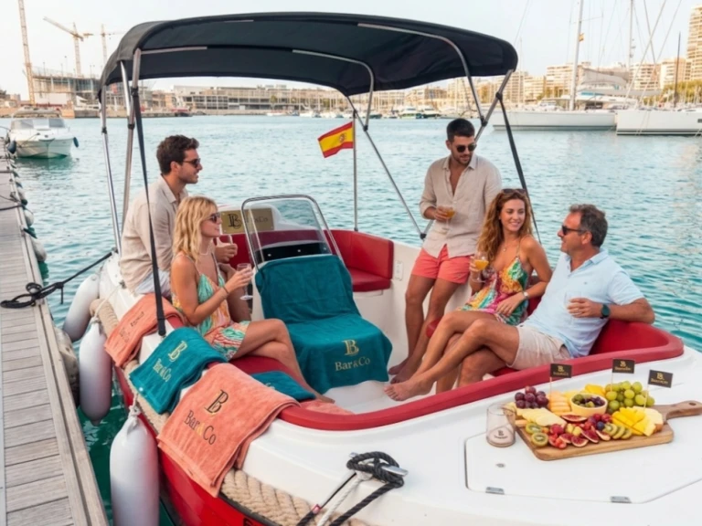 Motorboot mit oder ohne Skipper Mareti mieten in Alicante