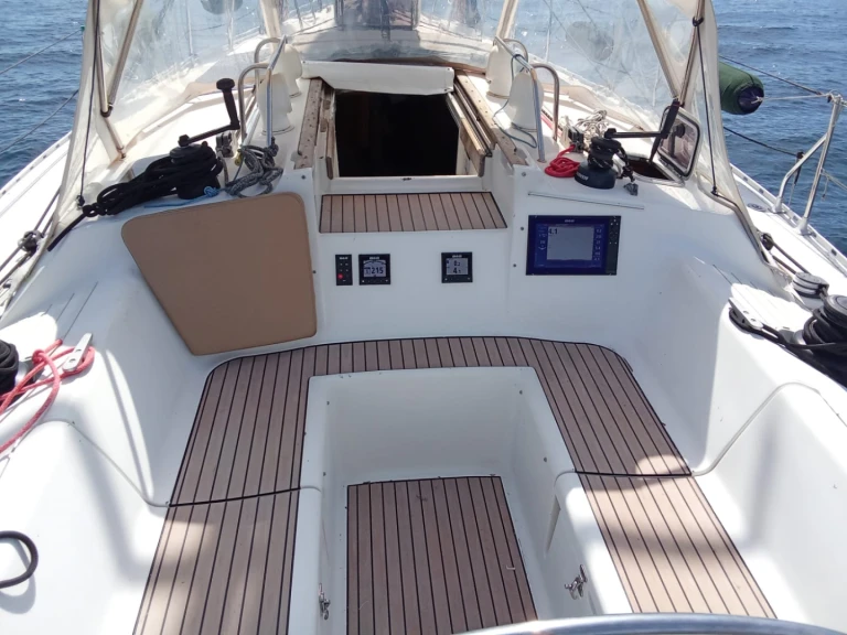 Jeanneau Sun Magic 44 mieten Baie de Bandol