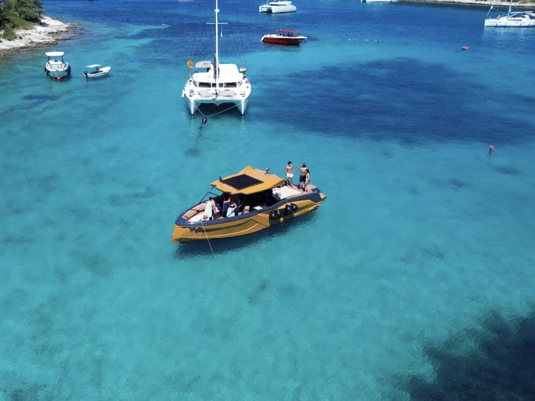 Vermietung Motorboot Alesta Marine mit Führerschein