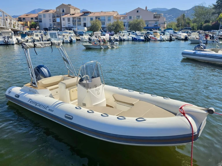 Bootsverleih Selva Selva D600 S Line Les Issambres Samboat