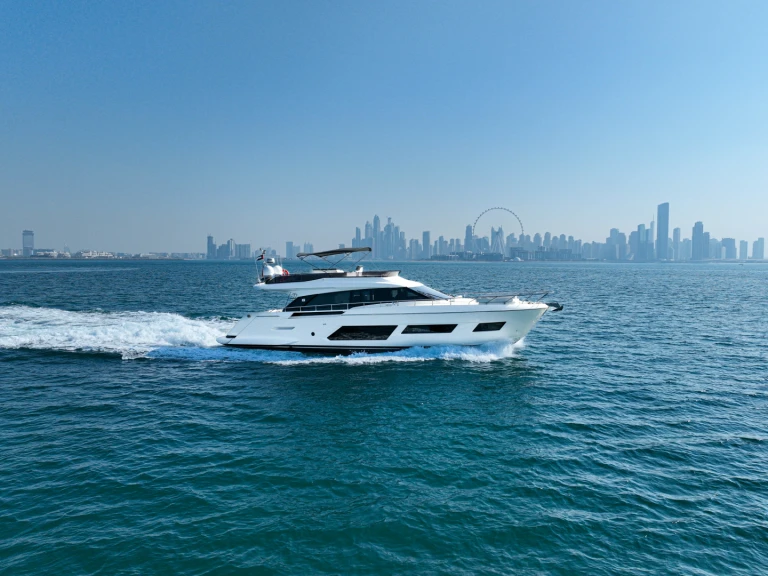YachtCharter in Dubai Marina - Ferretti FERRETTI 670 auf SamBoat