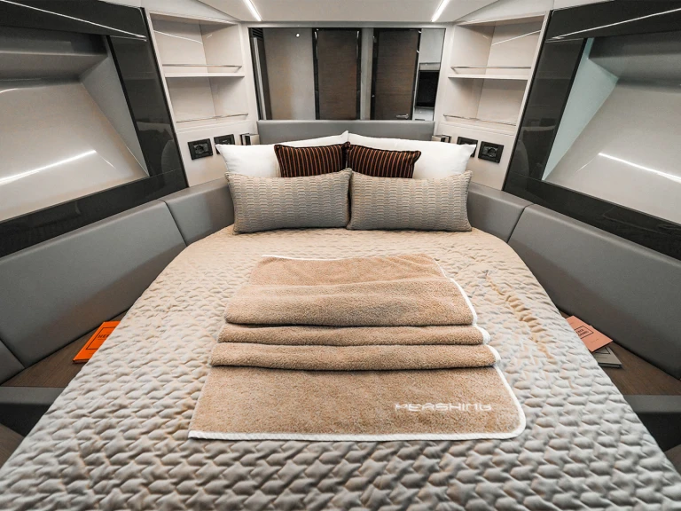 Bootsverleih Pershing Pershing 5x Dubai Marina Samboat