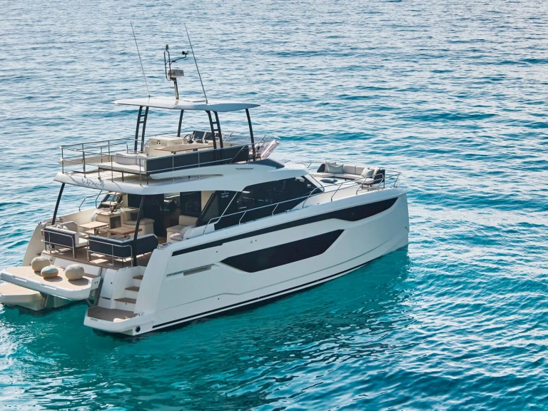 Ein Prestige Prestige M48 mieten in Capo d'Orlando