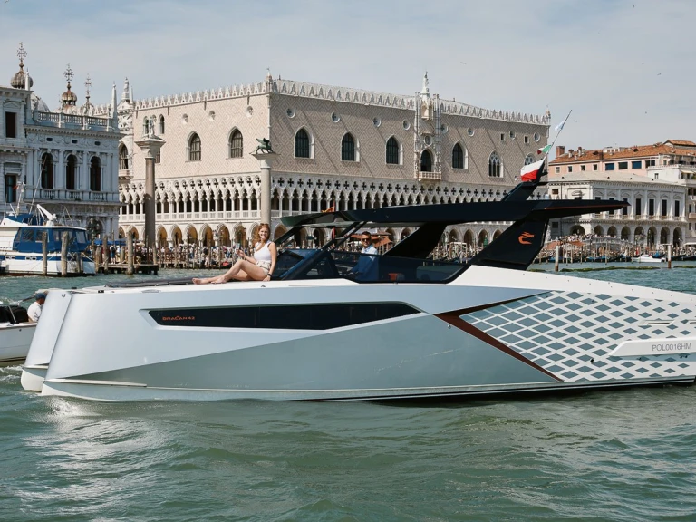 Bootsverleih Dracan Marine Dracan 42 Casale sul Sile Samboat