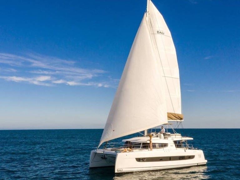 Katamaran mit oder ohne Skipper Bali mieten in Raiatea Island