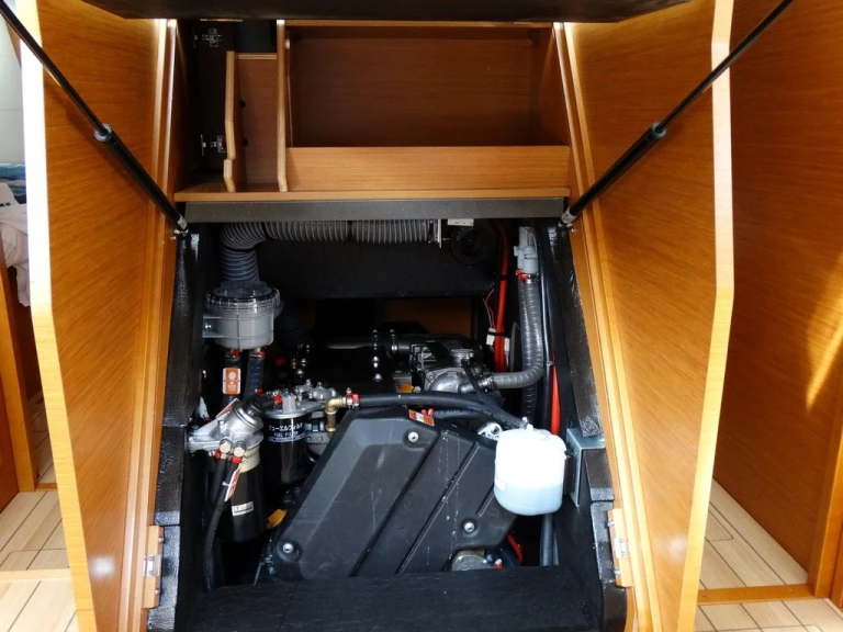 Vermietung Segelboot Jeanneau mit Führerschein