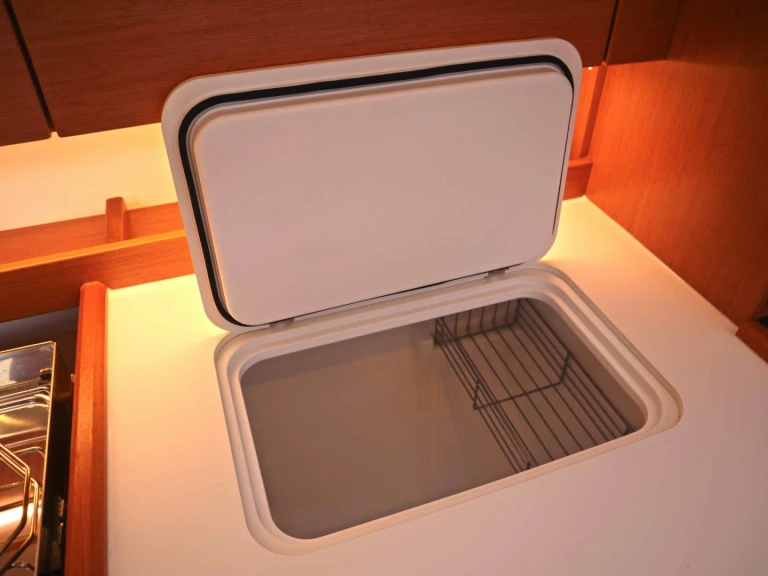 Segelboot mit oder ohne Skipper Bavaria mieten in Paros (Insel)