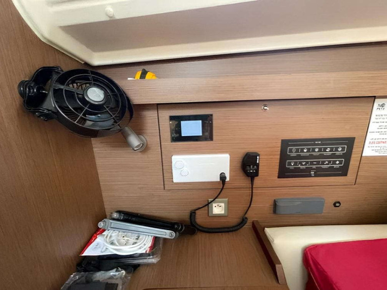Segelboot mieten in Lefkáda - Bénéteau Oceanis 40.1