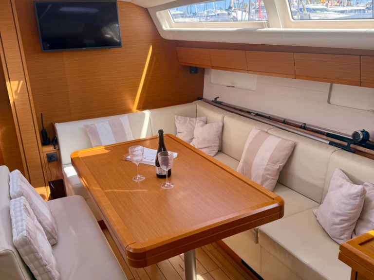 YachtCharter in Dénia - Jeanneau Jeanneau 54 auf SamBoat