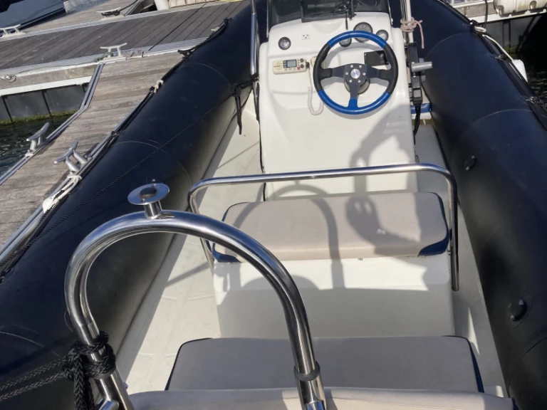 Schlauchboot mit oder ohne Skipper Bombard mieten in Larmor-Plage