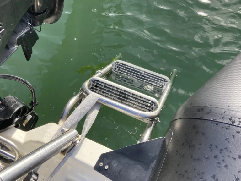 Schlauchboot mieten in Larmor-Plage zum besten Preis