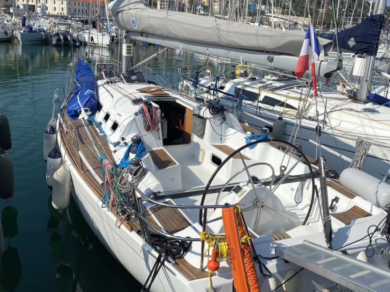Segelboot mit oder ohne Skipper Bénéteau mieten in Six-Fours-les-Plages