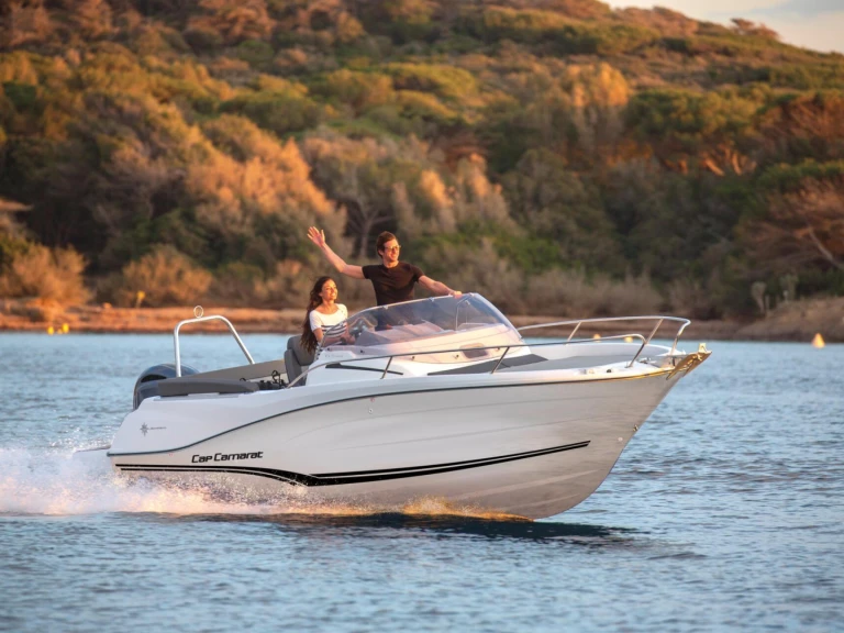 Jeanneau Cap Camarat 6.5 WA Serie 3 mieten Porto di Amalfi Marina Coppola