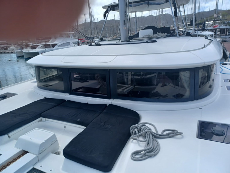Vermietung Katamaran Lagoon mit Führerschein