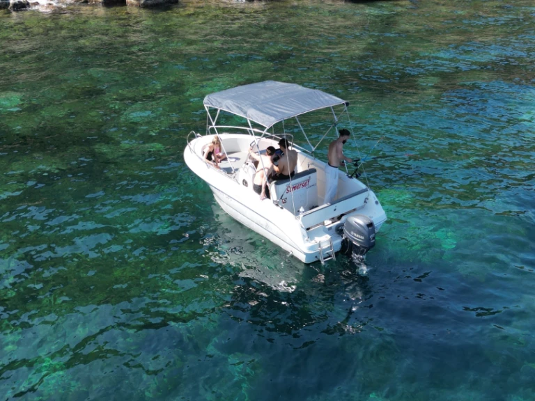 Motorboot mieten in Mandelieu-la-Napoule zum besten Preis