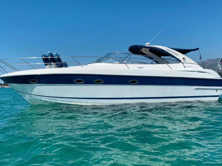 Motorboot mit oder ohne Skipper Bavaria mieten in Roses