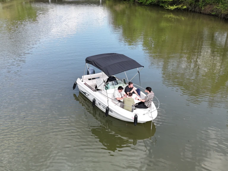 Jeanneau Cap Camarat 515 mieten Metz