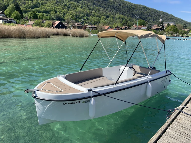 Motorboot mieten in Sevrier zum besten Preis