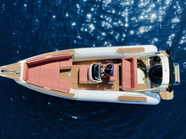 Schlauchboot mieten in Korfu zum besten Preis
