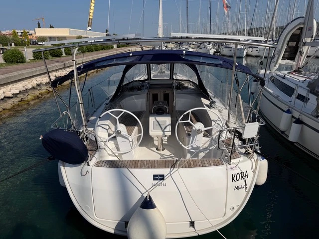 Boot mieten Sukošan günstig Cruiser 34