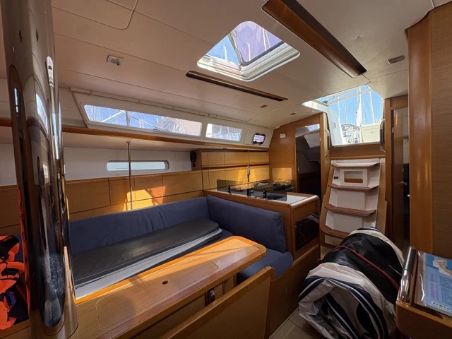 Segelboot mieten in Sukošan zum besten Preis