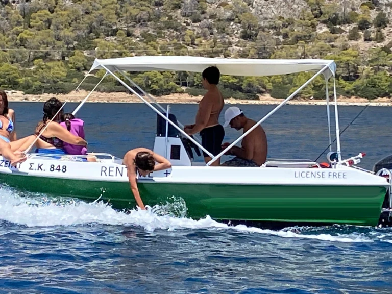 Motorboot mit oder ohne Skipper Assos Marine mieten in Kórinthos