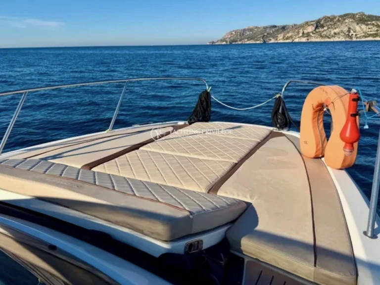 Boot mieten Marseille günstig Activ 875 Sundeck