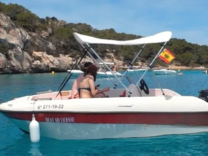 Ein Compass 135 CC mieten in Cala Galdana