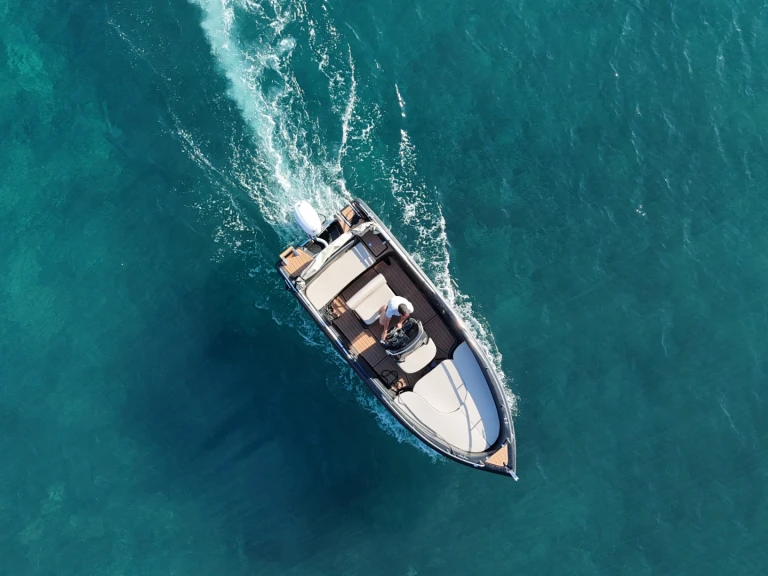 YachtCharter in Agía Kiriakí - Poseidon Black Edition auf SamBoat