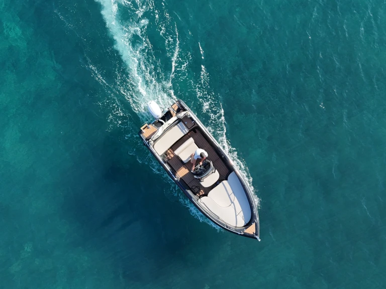 YachtCharter in Agía Kiriakí - Poseidon Black Edition auf SamBoat