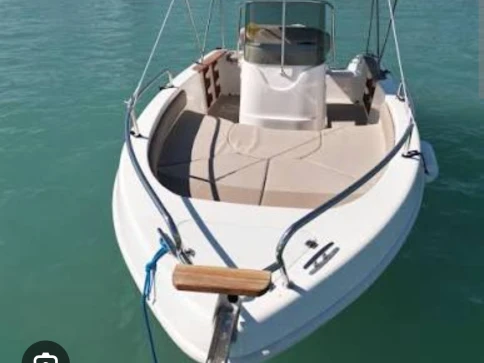 Ein Mingolla Brava 18 mieten in Taranto