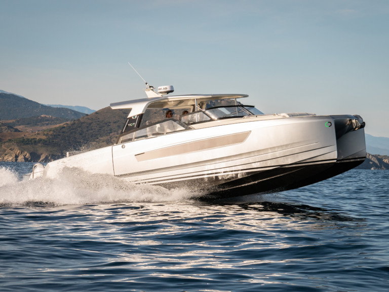 YachtCharter in Saint-Raphaël - YOT YOT 36 auf SamBoat