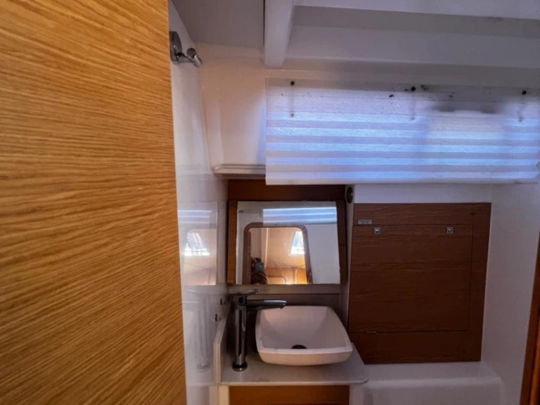 Segelboot mit oder ohne Skipper Dufour mieten in Sývota