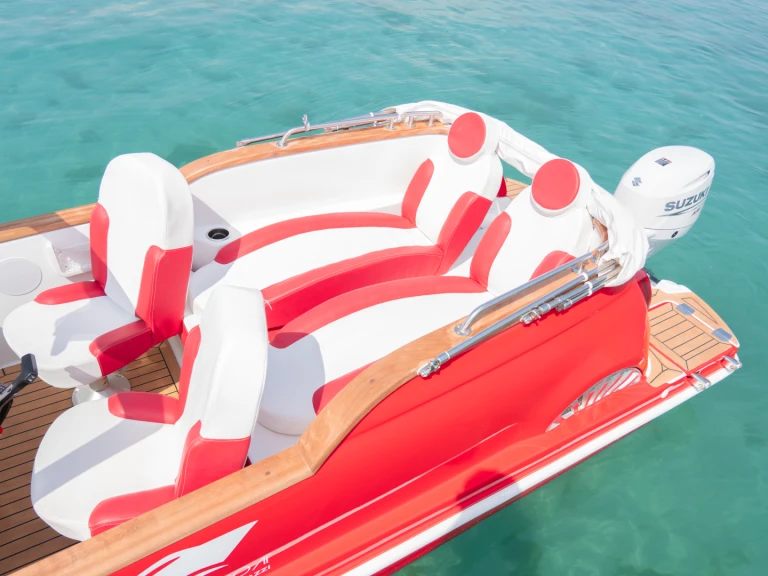 YachtCharter in Sirmione - CAR OFF SHORE FIAT 500 CAR OFF SHORE FIAT 500 auf SamBoat